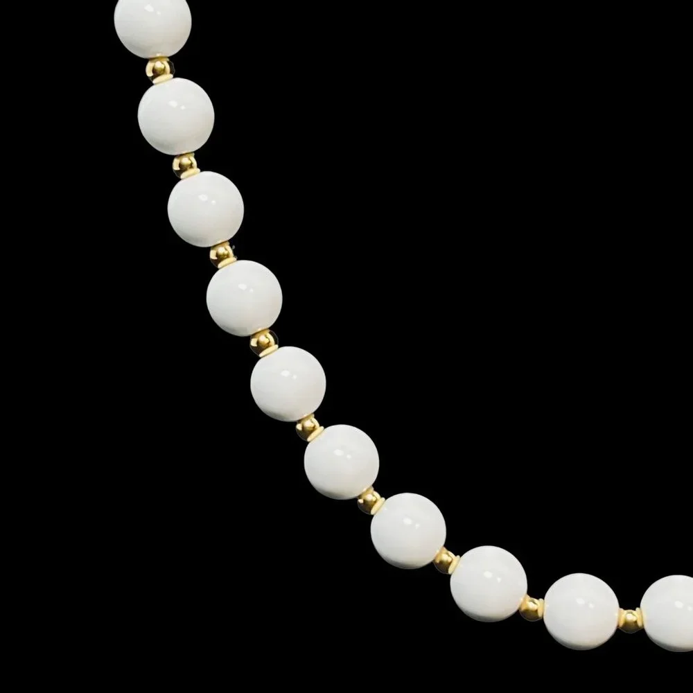 Monet White And Gold Tone Beaded Necklace (4853) - Picture 3 of 7